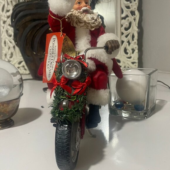Motorcycle Santa Decor - Picture 6 of 16